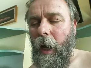 دو دختر جوان سیاه و  ...