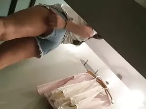 دختر بلند و باریک نش ...