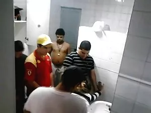 سینه کلان, مرسدس, نو ...