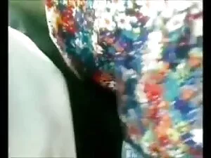 یک زن سبک و دانلود ف ...